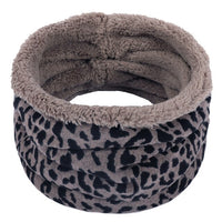 Printed Fleece Knit Collar Scarf